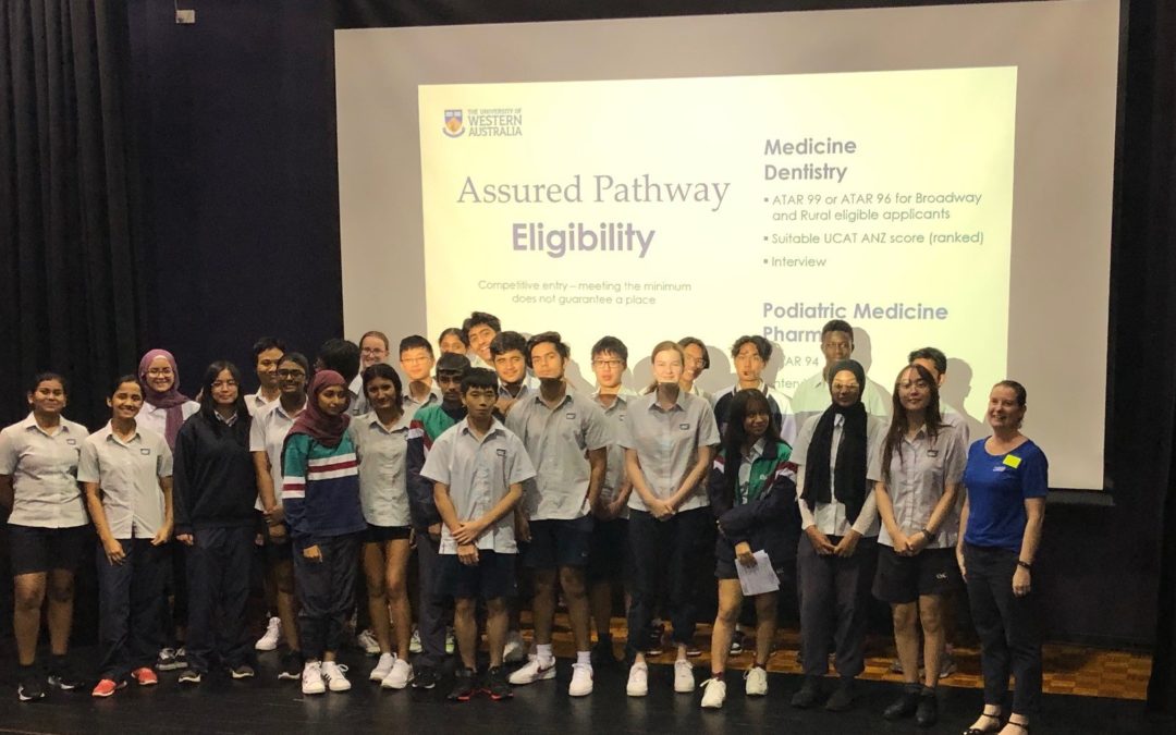 Potential ATAR 92+ Students Attend UWA Information Session